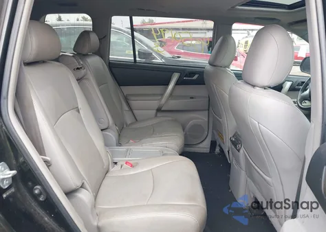 2012 Toyota Highlander Se V6 из США, поврежденный, VIN 5TDBK3EH6CS145452